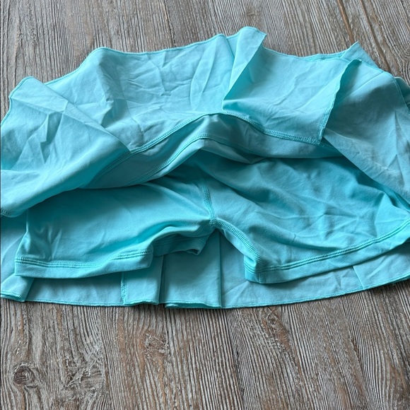 Nike Pickleball Aqua Tennis Skirt Skort XL Turquoise w Shorties - Picture 6 of 8